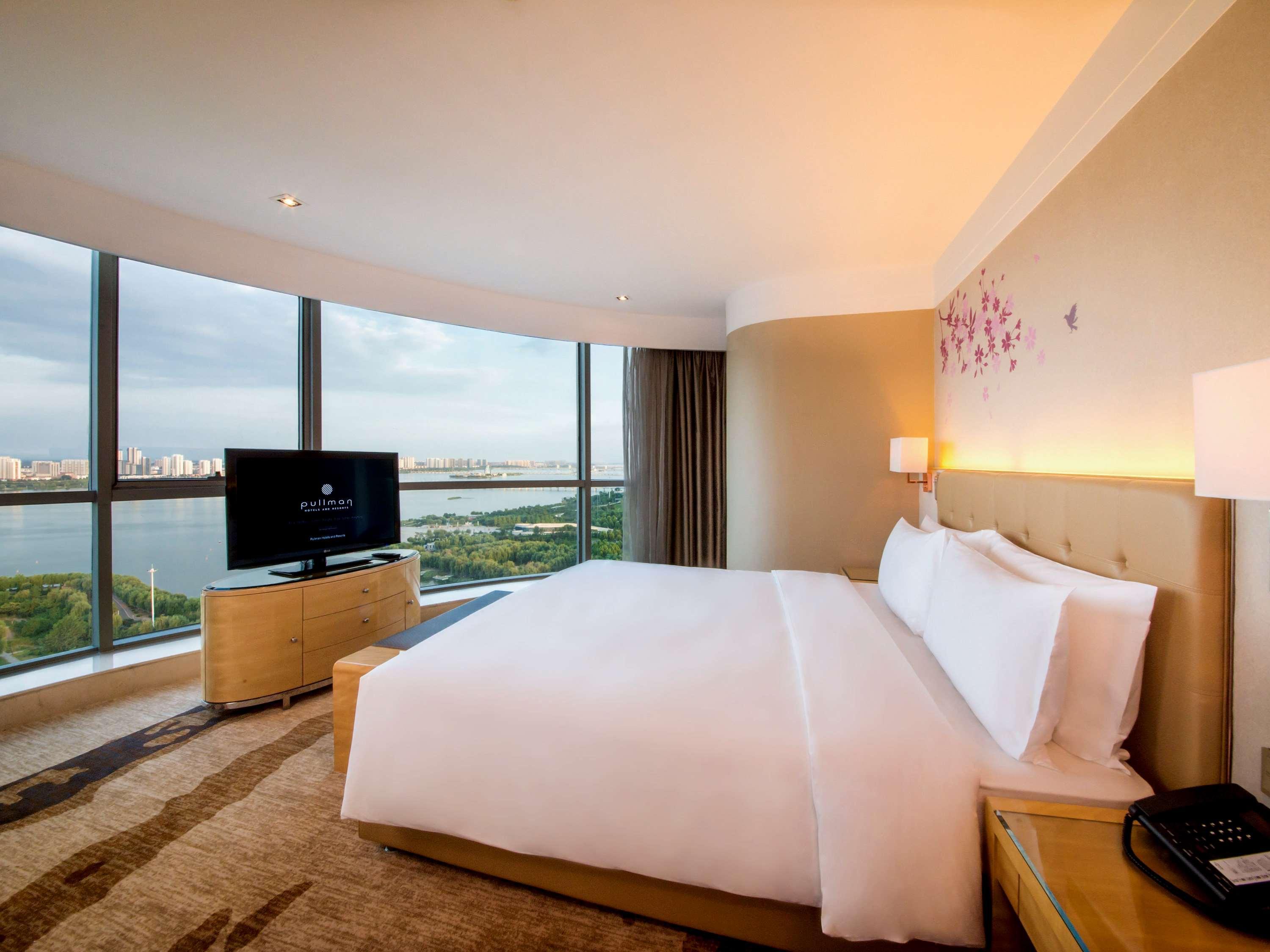 Pullman Linyi Lushang Exteriér fotografie