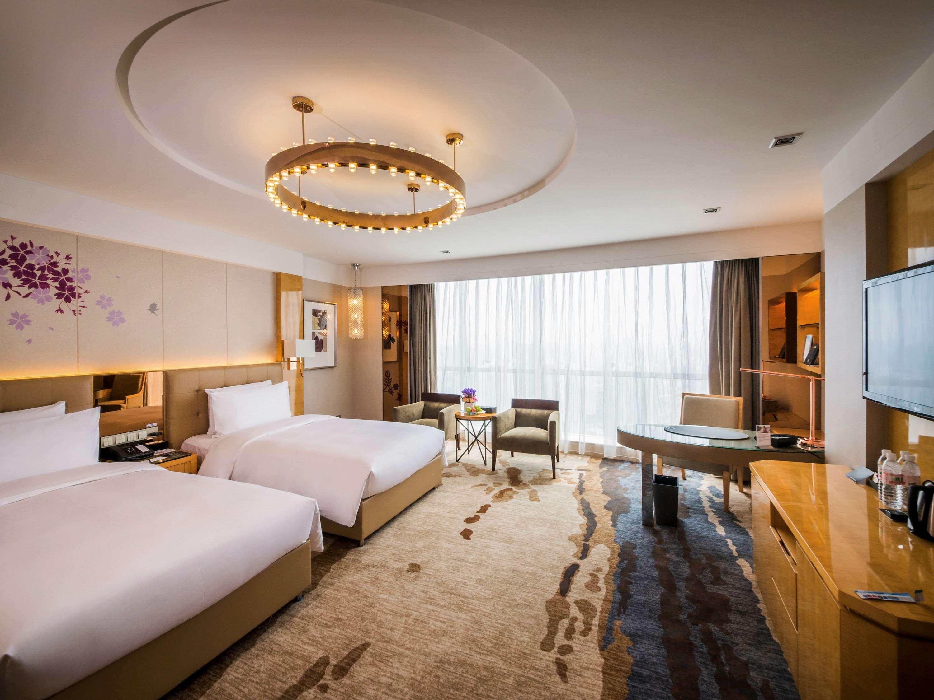 Pullman Linyi Lushang Exteriér fotografie