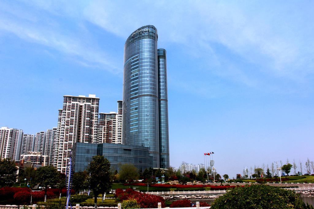 Pullman Linyi Lushang Exteriér fotografie